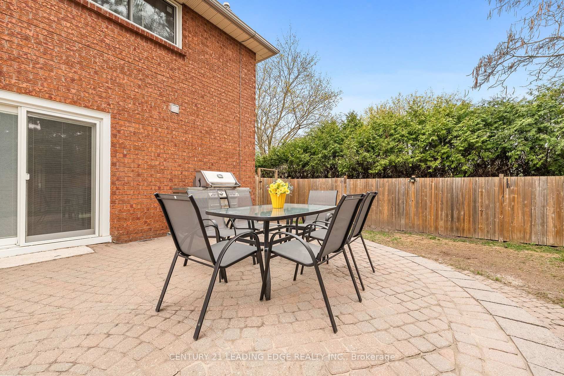 Photo 19 of 840 William Booth Crescent, Oshawa, Centennial — HOMEH