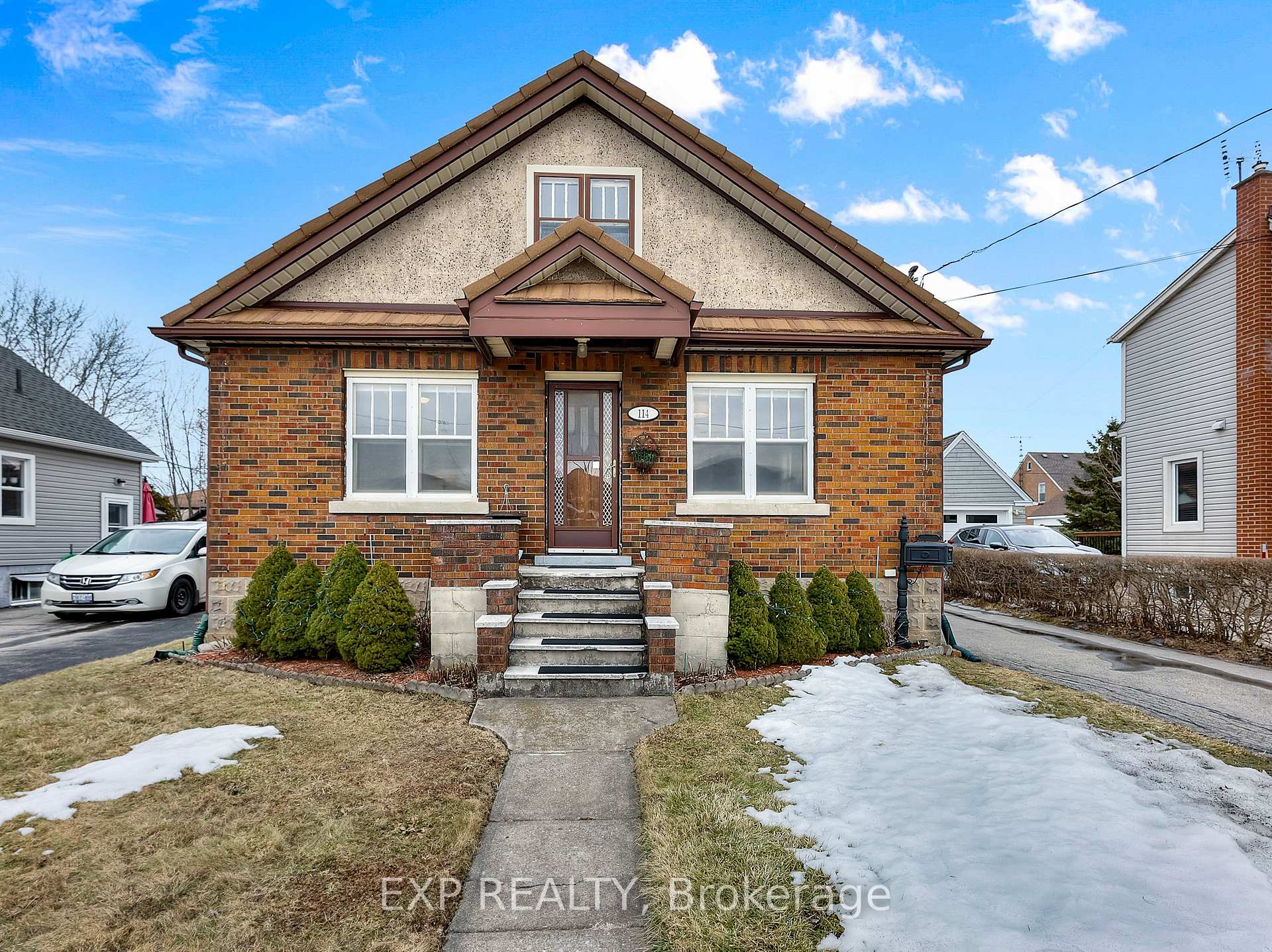 Photo 3 of 114 Scholfield Avenue S, Welland, Lincoln/Crowland — HOMEH