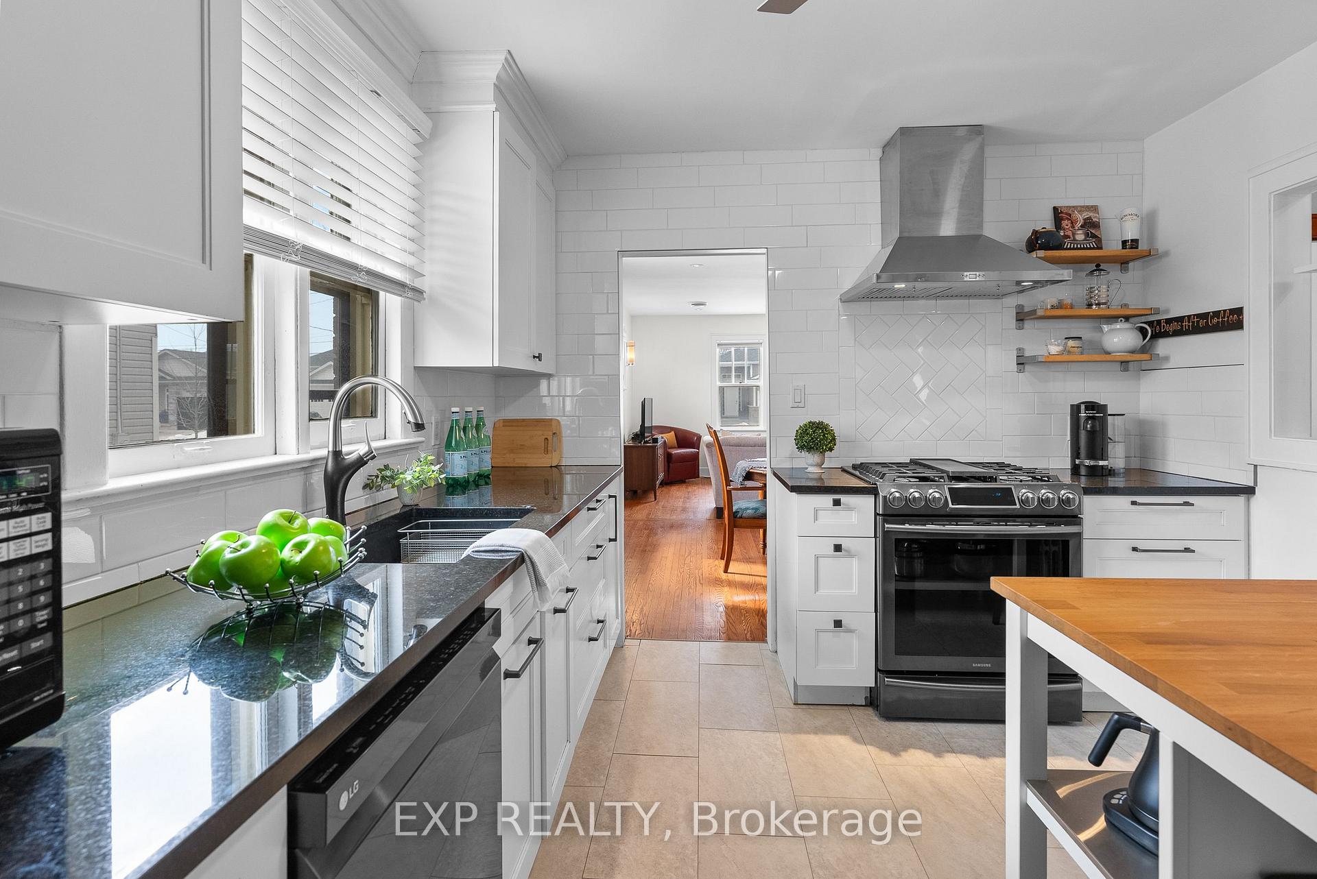 Photo 5 of 114 Scholfield Avenue S, Welland, Lincoln/Crowland — HOMEH