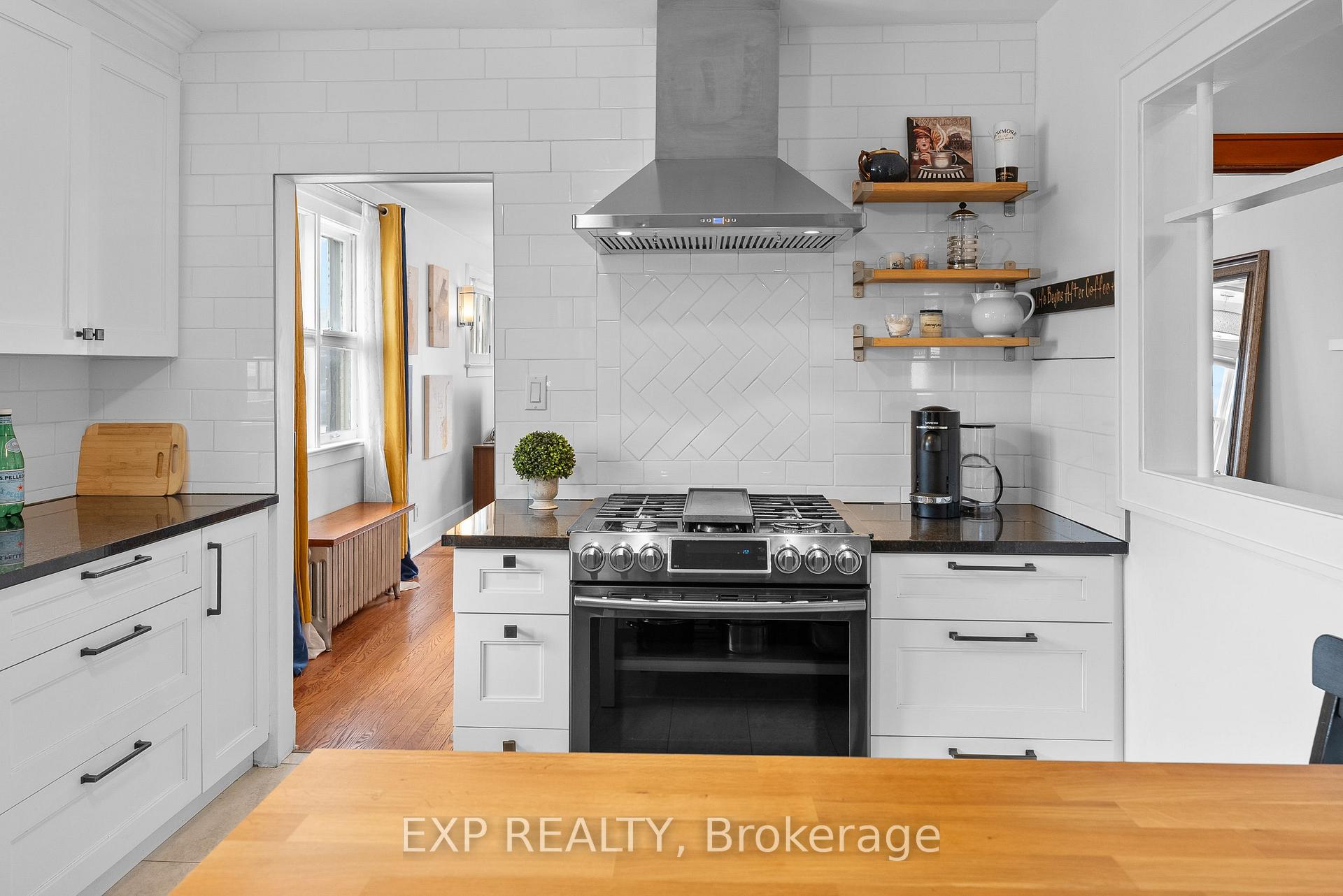 Photo 9 of 114 Scholfield Avenue S, Welland, Lincoln/Crowland — HOMEH