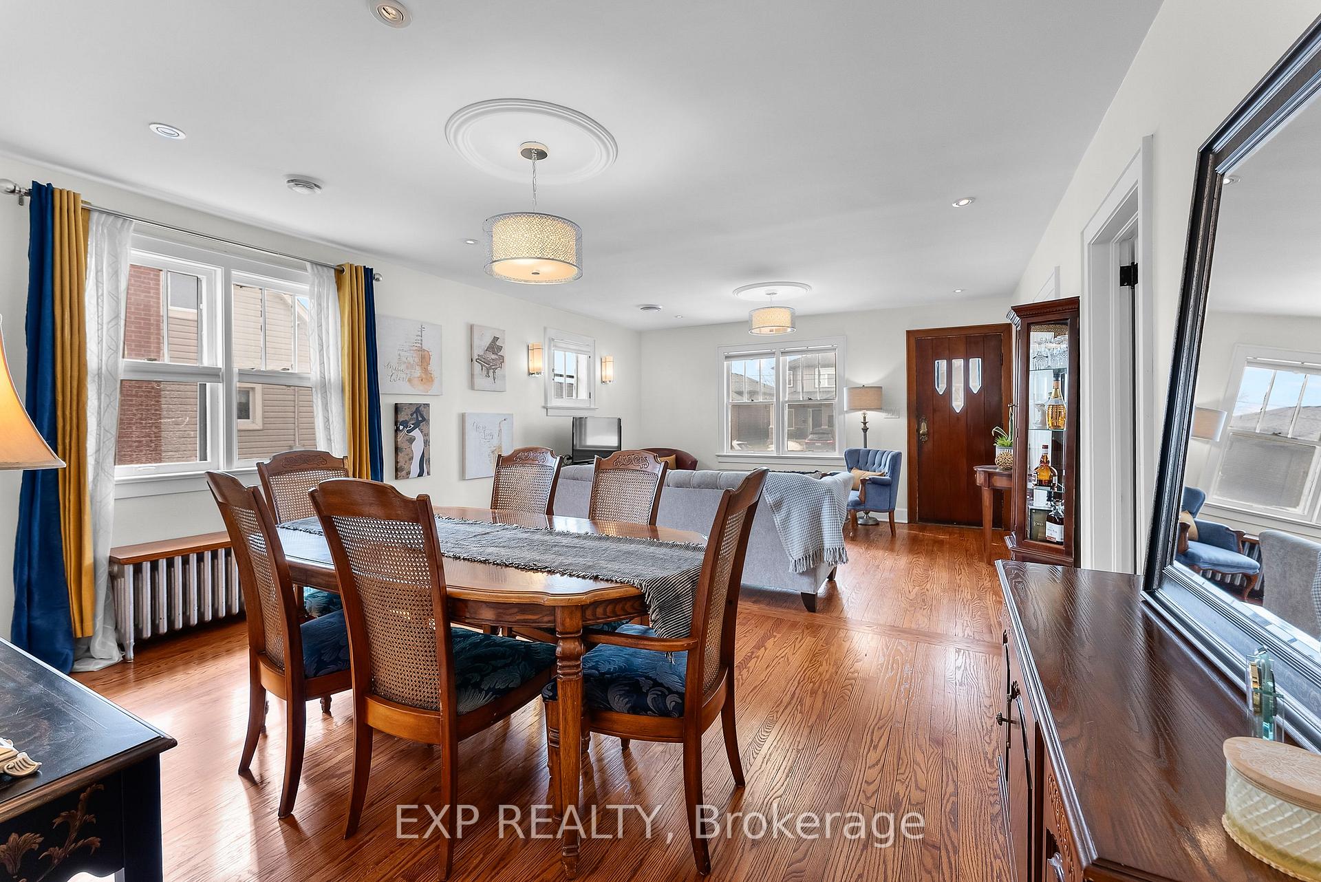 Photo 12 of 114 Scholfield Avenue S, Welland, Lincoln/Crowland — HOMEH