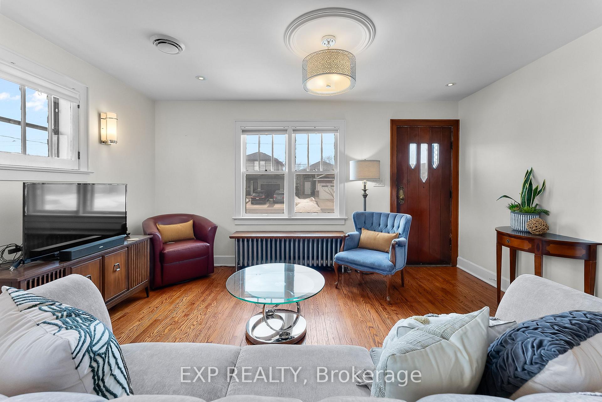 Photo 16 of 114 Scholfield Avenue S, Welland, Lincoln/Crowland — HOMEH