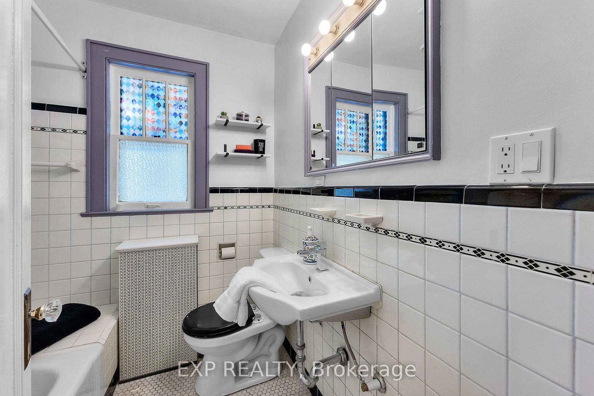 Photo 22 of 114 Scholfield Avenue S, Welland, Lincoln/Crowland — HOMEH