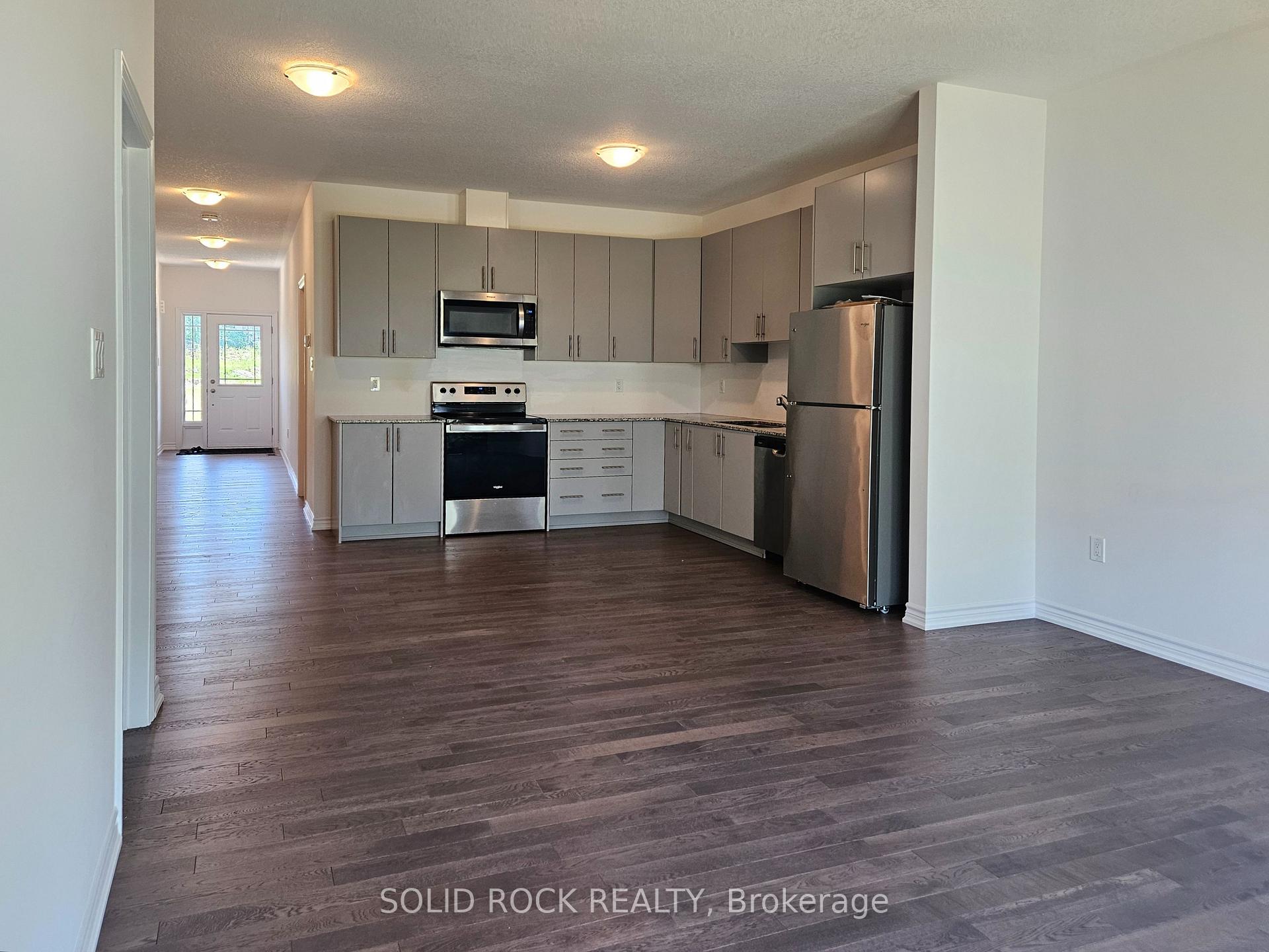 Photo 8 of 98 Adley Drive, Brockville — HOMEH