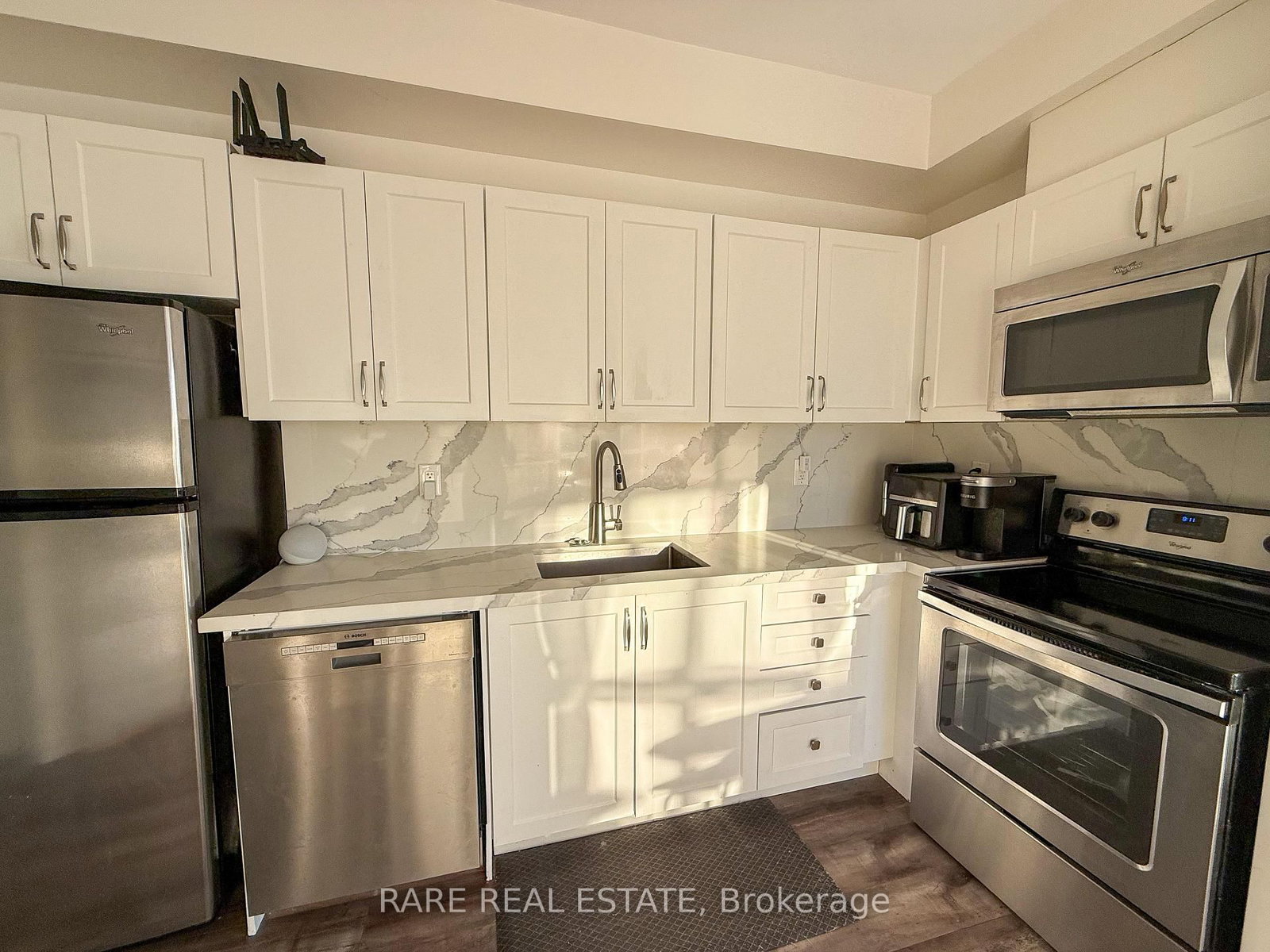 Photo 5 of Unit 1009, 5101 Dundas St W, Etobicoke, Islington-City Centre West — HOMEH