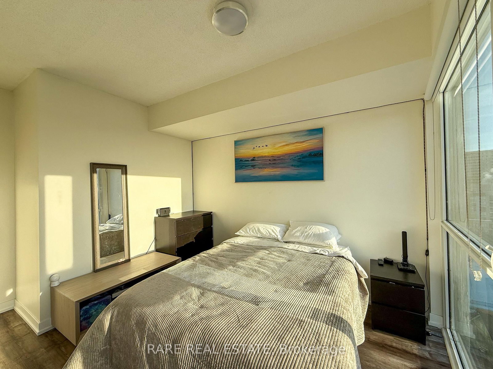 Photo 10 of Unit 1009, 5101 Dundas St W, Etobicoke, Islington-City Centre West — HOMEH