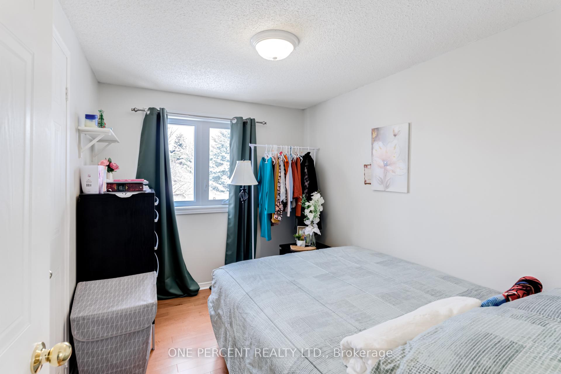 Photo 27 of 1624 Canadore Crescent, Oshawa, Samac — HOMEH