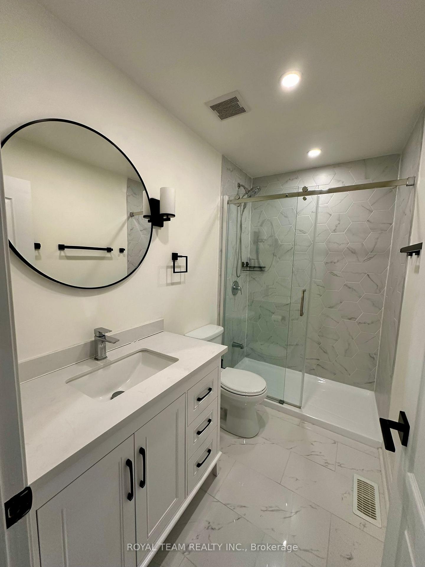 Photo 23 of 74 Silverdart Crescent, Richmond Hill, Oak Ridges — HOMEH