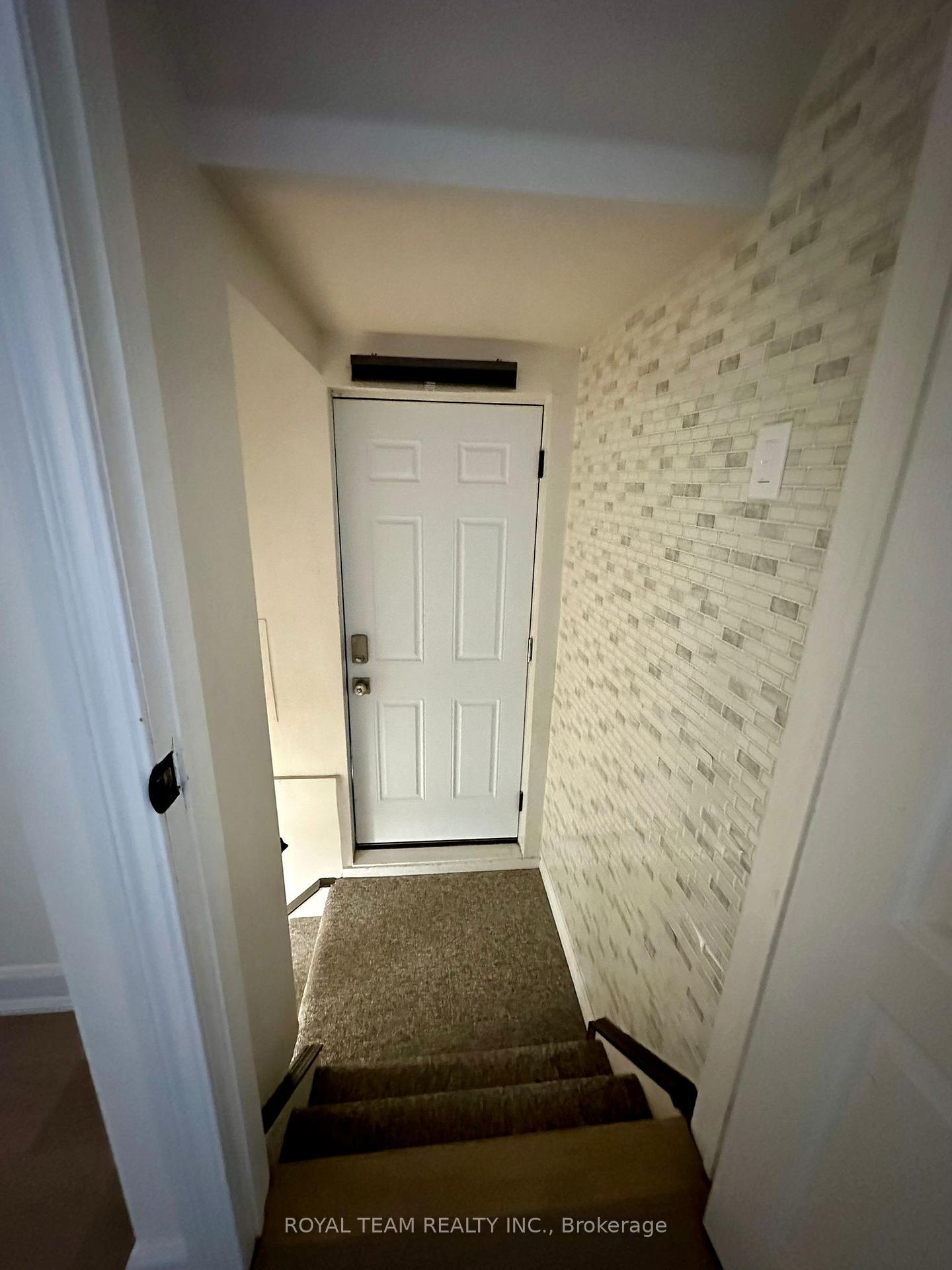 Photo 30 of 74 Silverdart Crescent, Richmond Hill, Oak Ridges — HOMEH