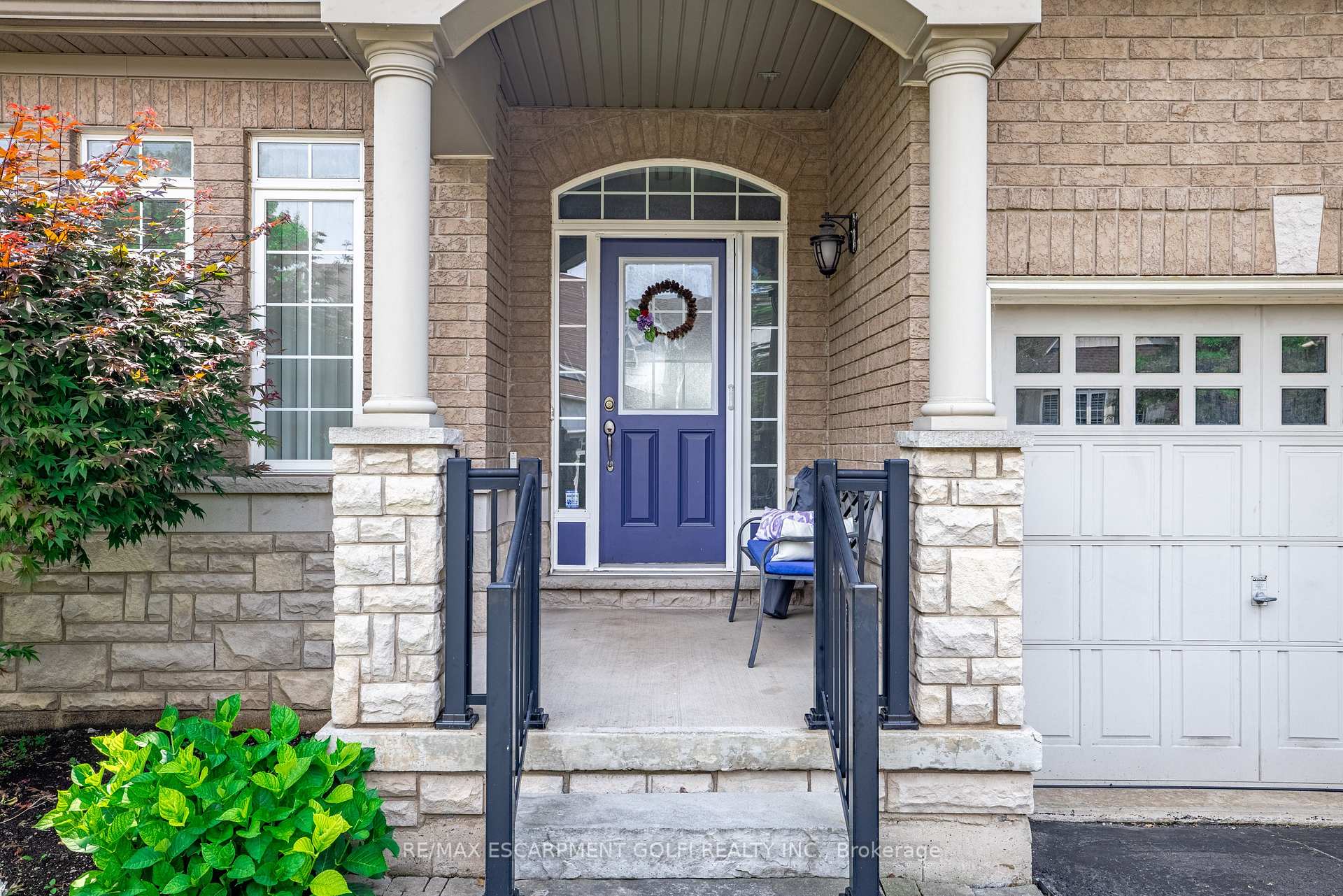 Photo 3 of 254 Galloway Trail, Welland, Hwy 406/Welland — HOMEH