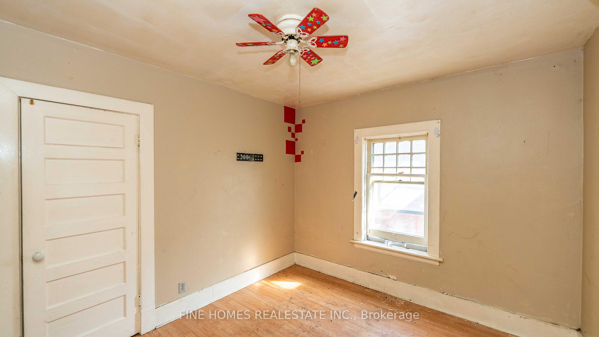 Photo 5 of 175 Stewart Street, Peterborough, Town Ward 3 — HOMEH