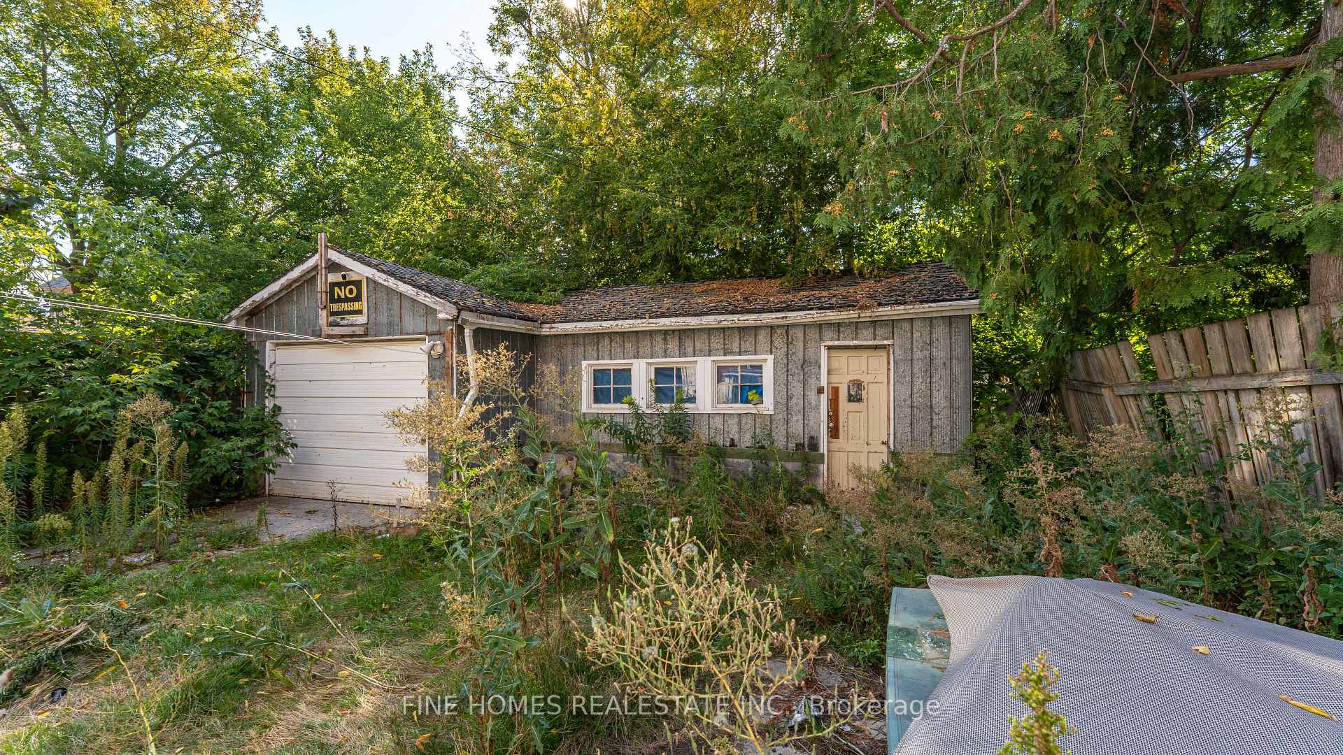 Photo 36 of 175 Stewart Street, Peterborough, Town Ward 3 — HOMEH