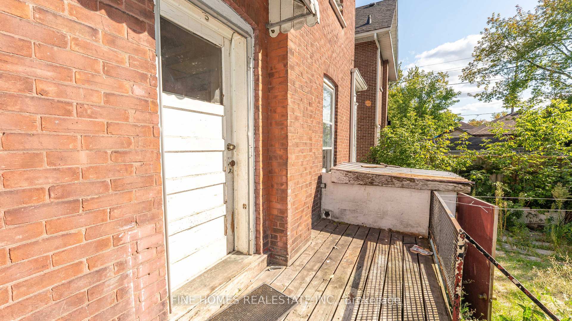 Photo 37 of 175 Stewart Street, Peterborough, Town Ward 3 — HOMEH