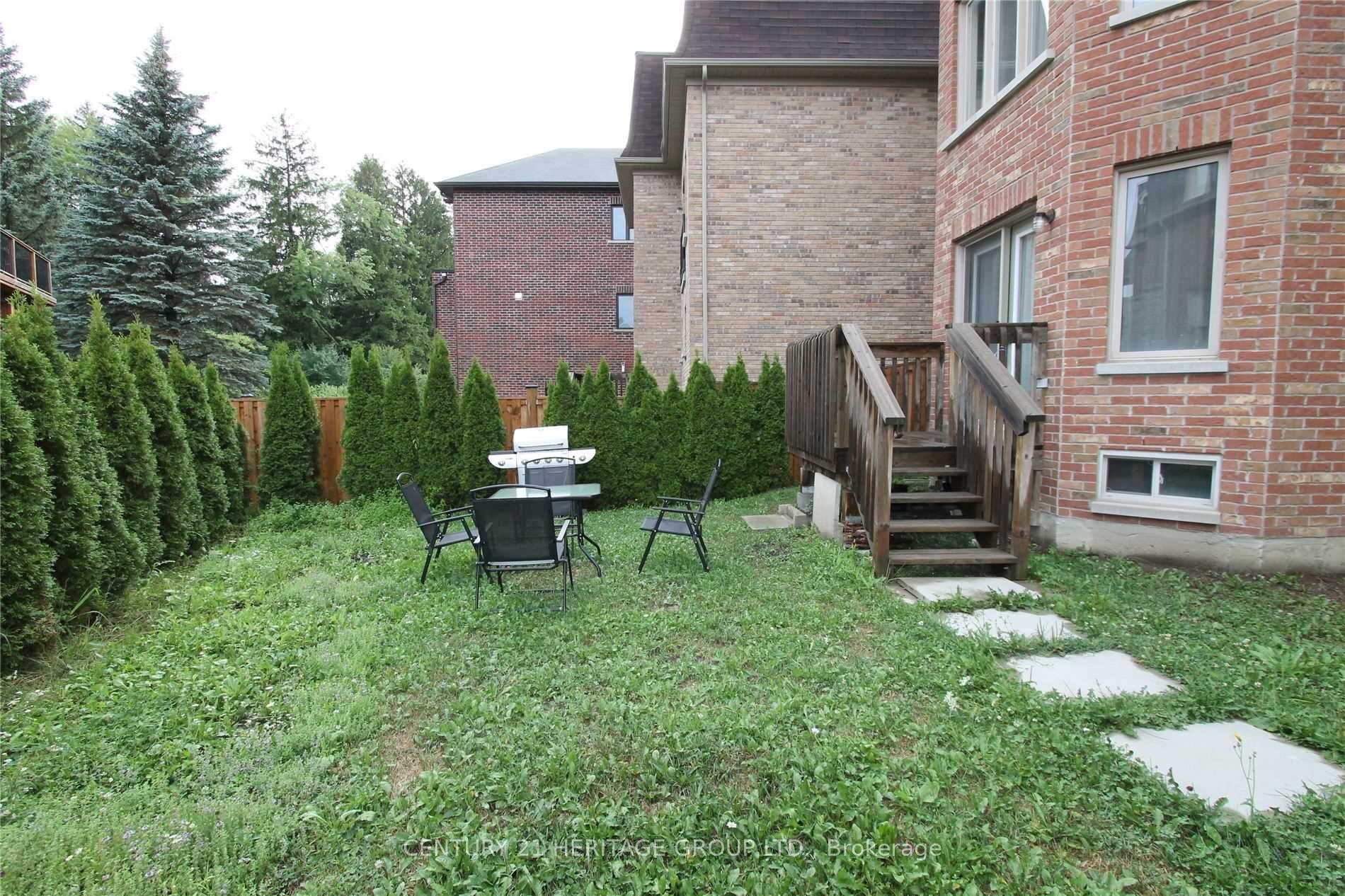 Photo 7 of 71 Headwater Crescent, Richmond Hill, Oak Ridges Lake Wilcox — HOMEH
