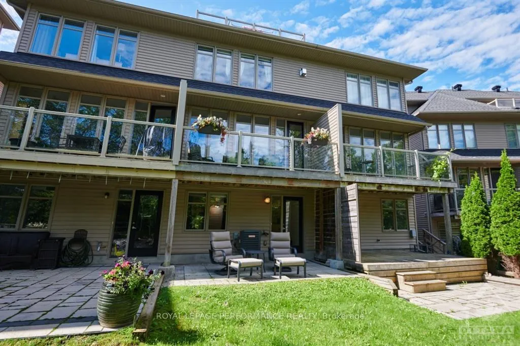 Photo 20 of 43 Aveia, Ottawa, Springridge/East Village — HOMEH