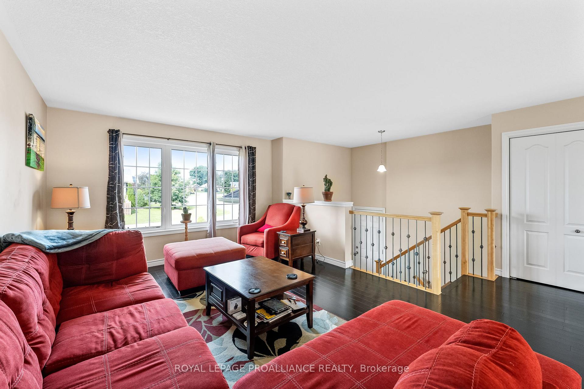 Photo 3 of 4 Beacon Drive, Brighton — HOMEH