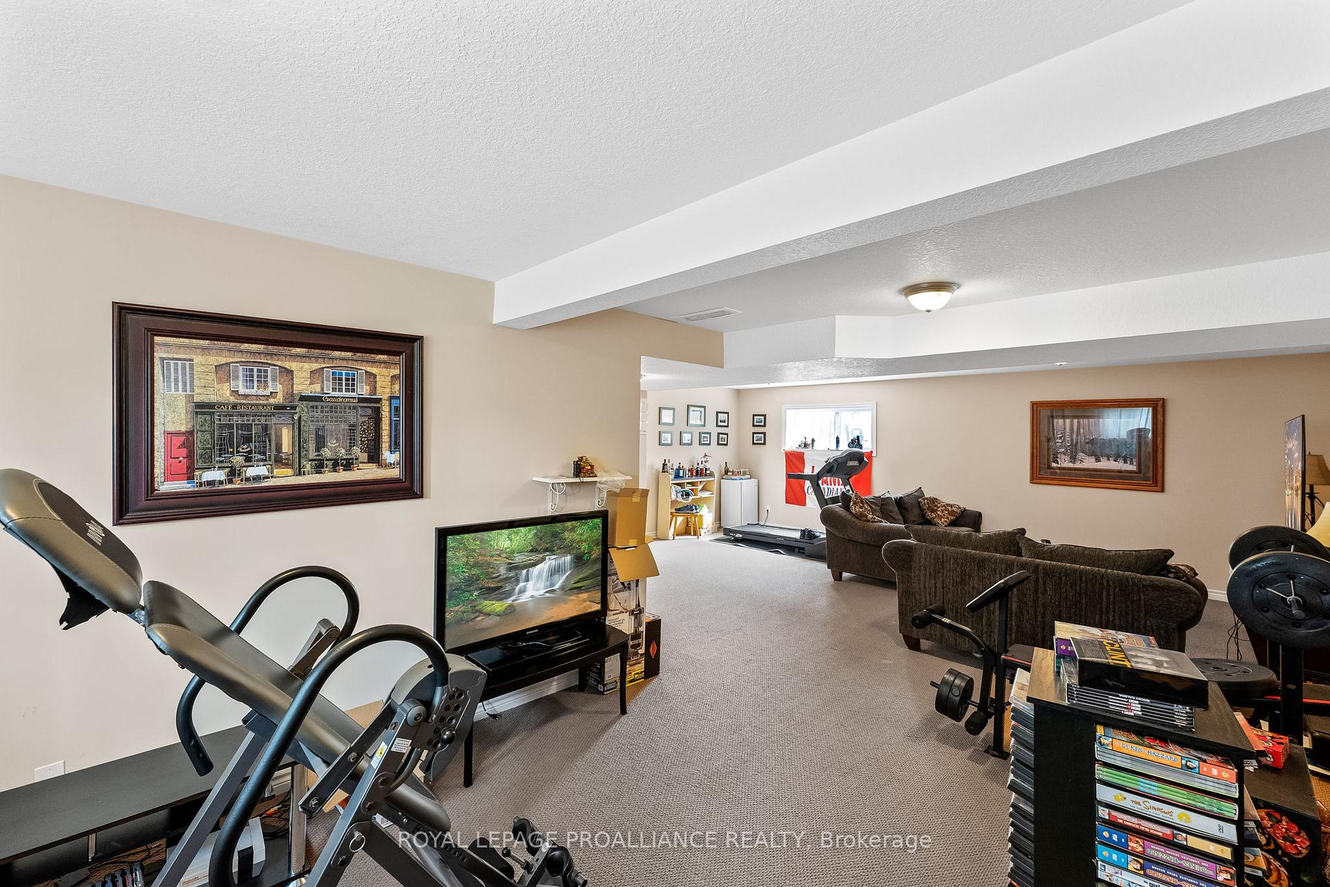 Photo 14 of 4 Beacon Drive, Brighton — HOMEH