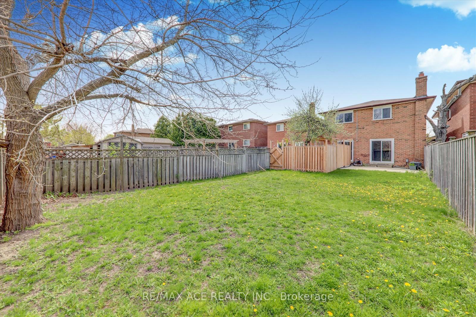 Photo 36 of 174 Anthony Lane, Vaughan, Glen Shields — HOMEH