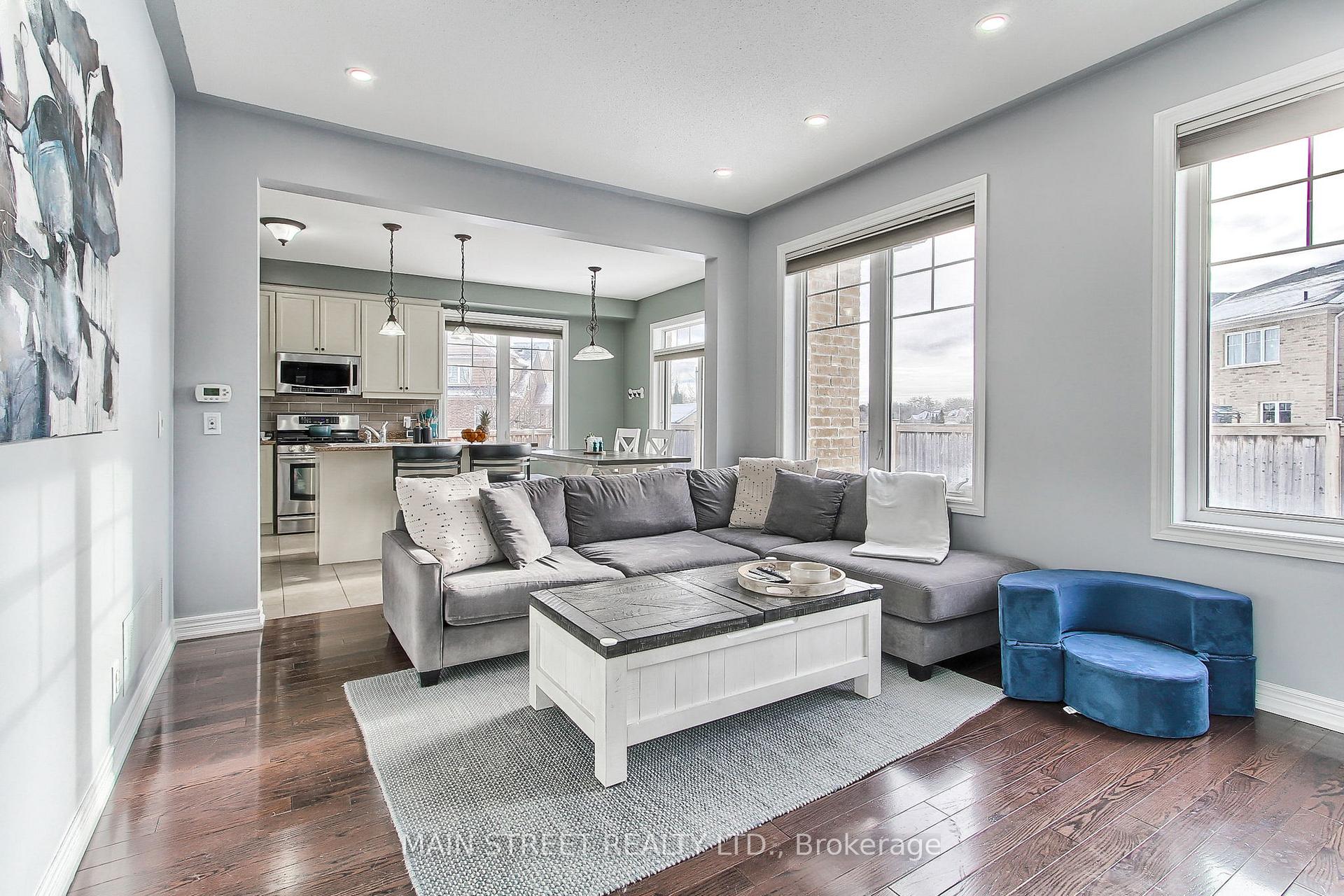 Photo 16 of 161 Blackwell Crescent, Oshawa, Windfields — HOMEH