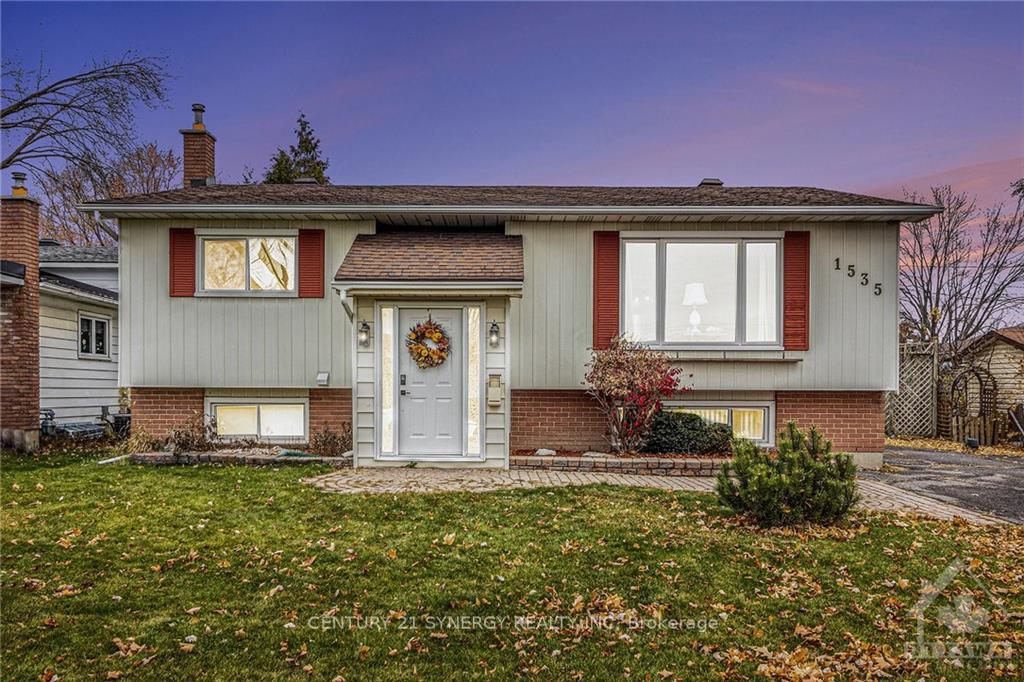 Photo 2 of 1535 Beaconfield Street, Ottawa, Bilberry Creek/Queenswood Heights — HOMEH