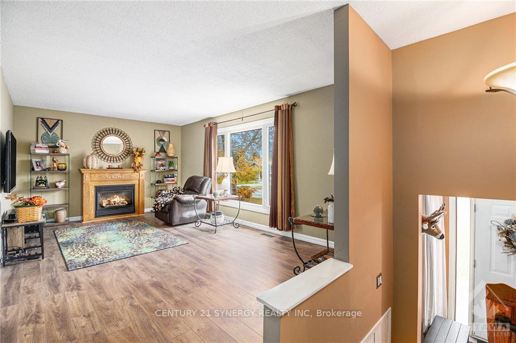 Photo 8 of 1535 Beaconfield Street, Ottawa, Bilberry Creek/Queenswood Heights — HOMEH