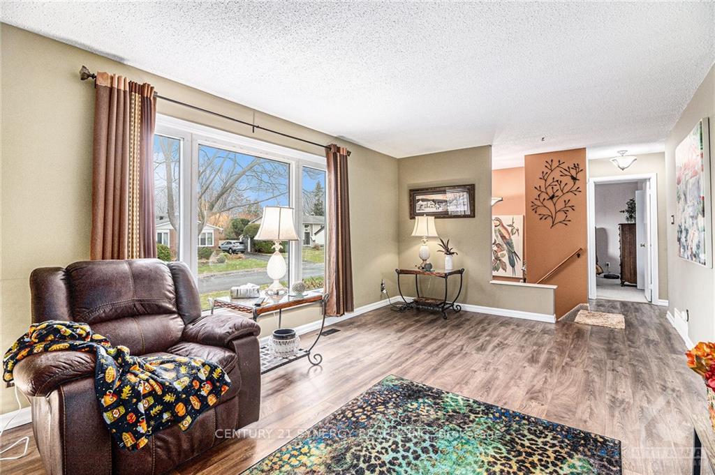 Photo 11 of 1535 Beaconfield Street, Ottawa, Bilberry Creek/Queenswood Heights — HOMEH
