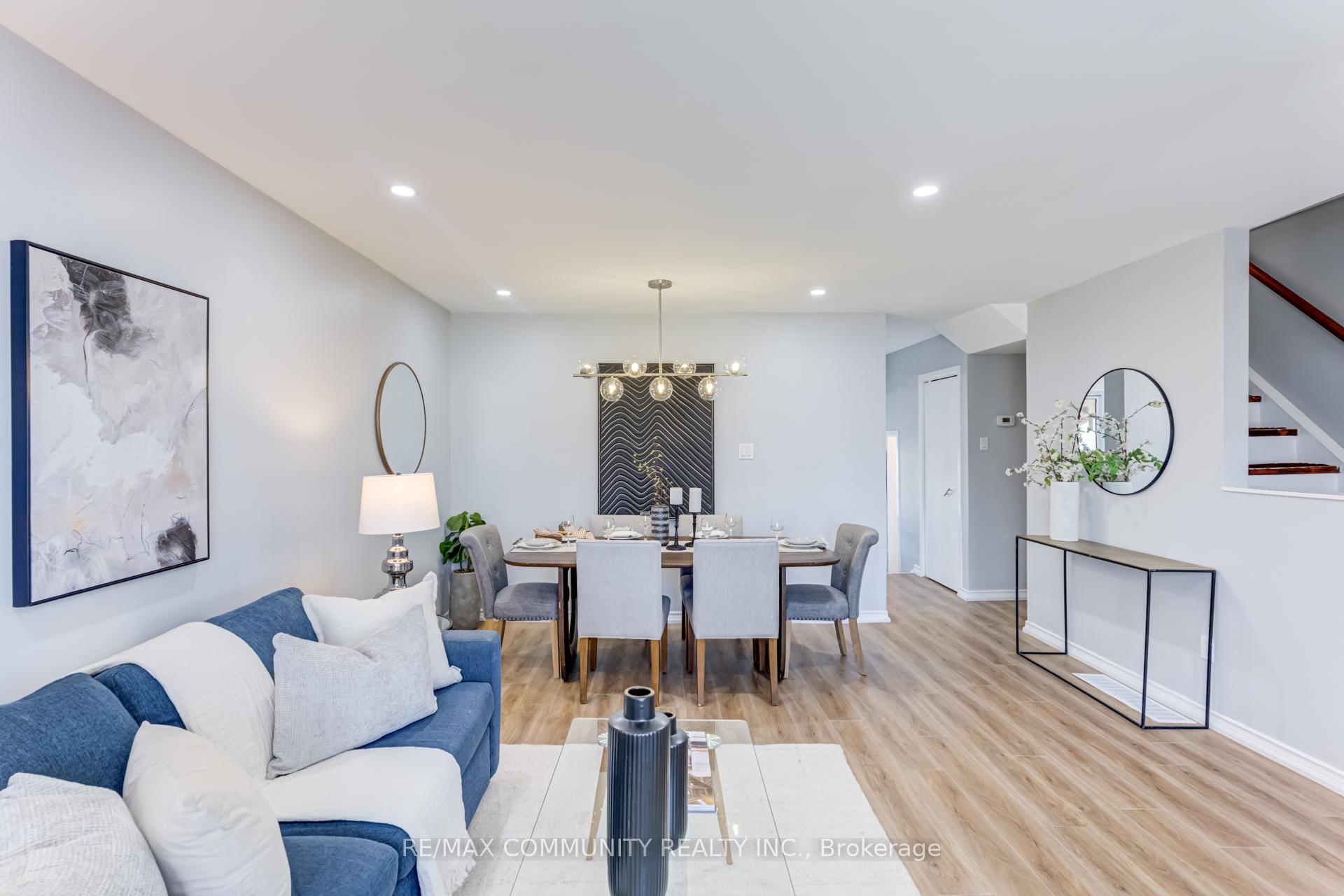 Photo 4 of 412 Maplewood Drive, Oshawa, O'Neill — HOMEH