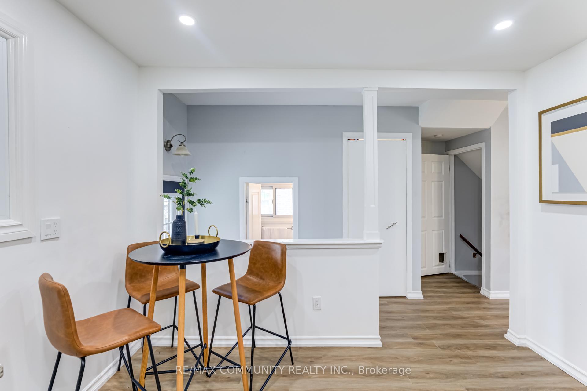 Photo 12 of 412 Maplewood Drive, Oshawa, O'Neill — HOMEH