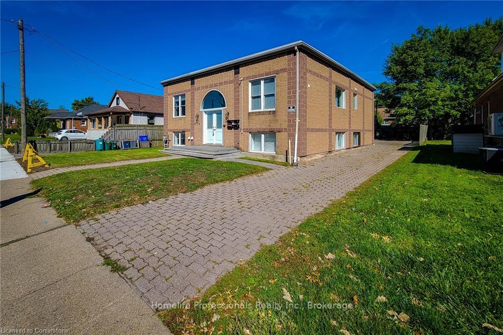 Photo 3 of 278 Crowland Avenue, Welland, Lincoln/Crowland — HOMEH