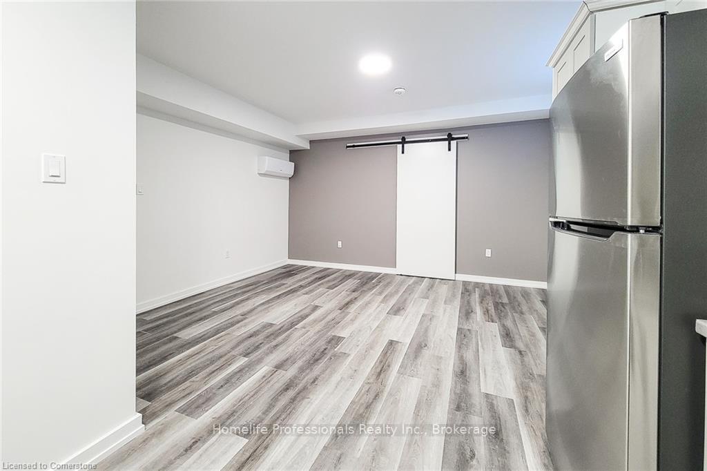 Photo 38 of 278 Crowland Avenue, Welland, Lincoln/Crowland — HOMEH