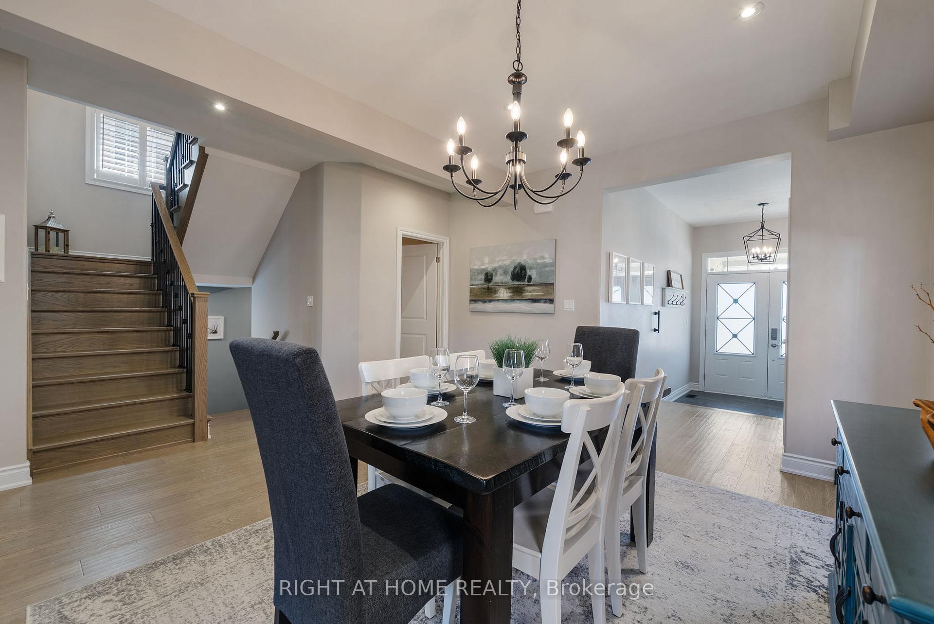 Photo 6 of 41 St Augustine Drive, Whitby, Brooklin — HOMEH