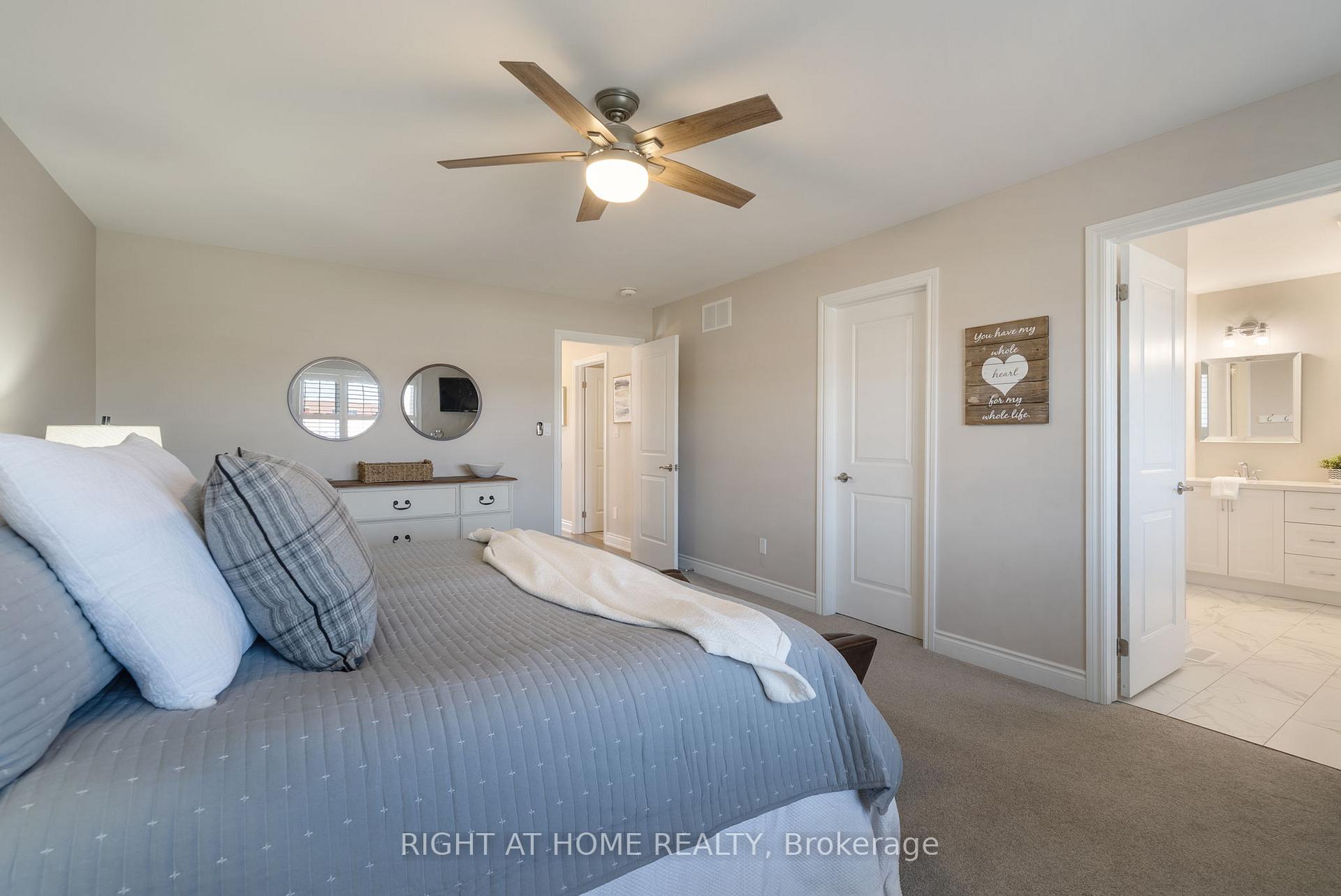 Photo 17 of 41 St Augustine Drive, Whitby, Brooklin — HOMEH
