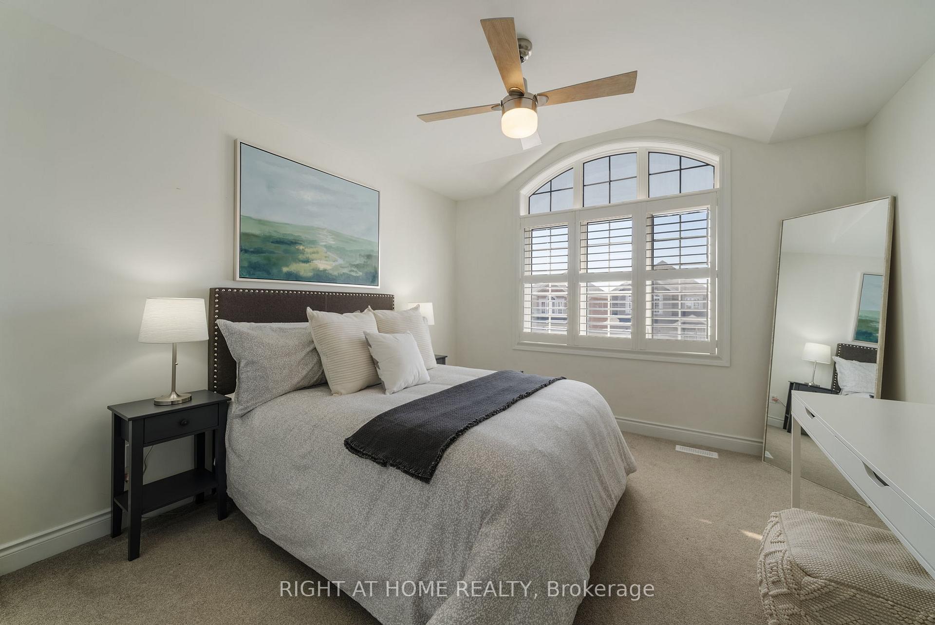 Photo 26 of 41 St Augustine Drive, Whitby, Brooklin — HOMEH