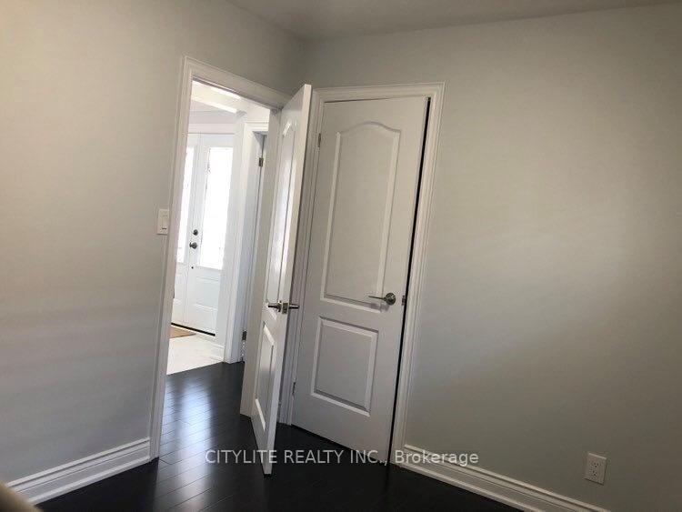 Photo 11 of 448 Adelaide Avenue E, Oshawa, O'Neill — HOMEH