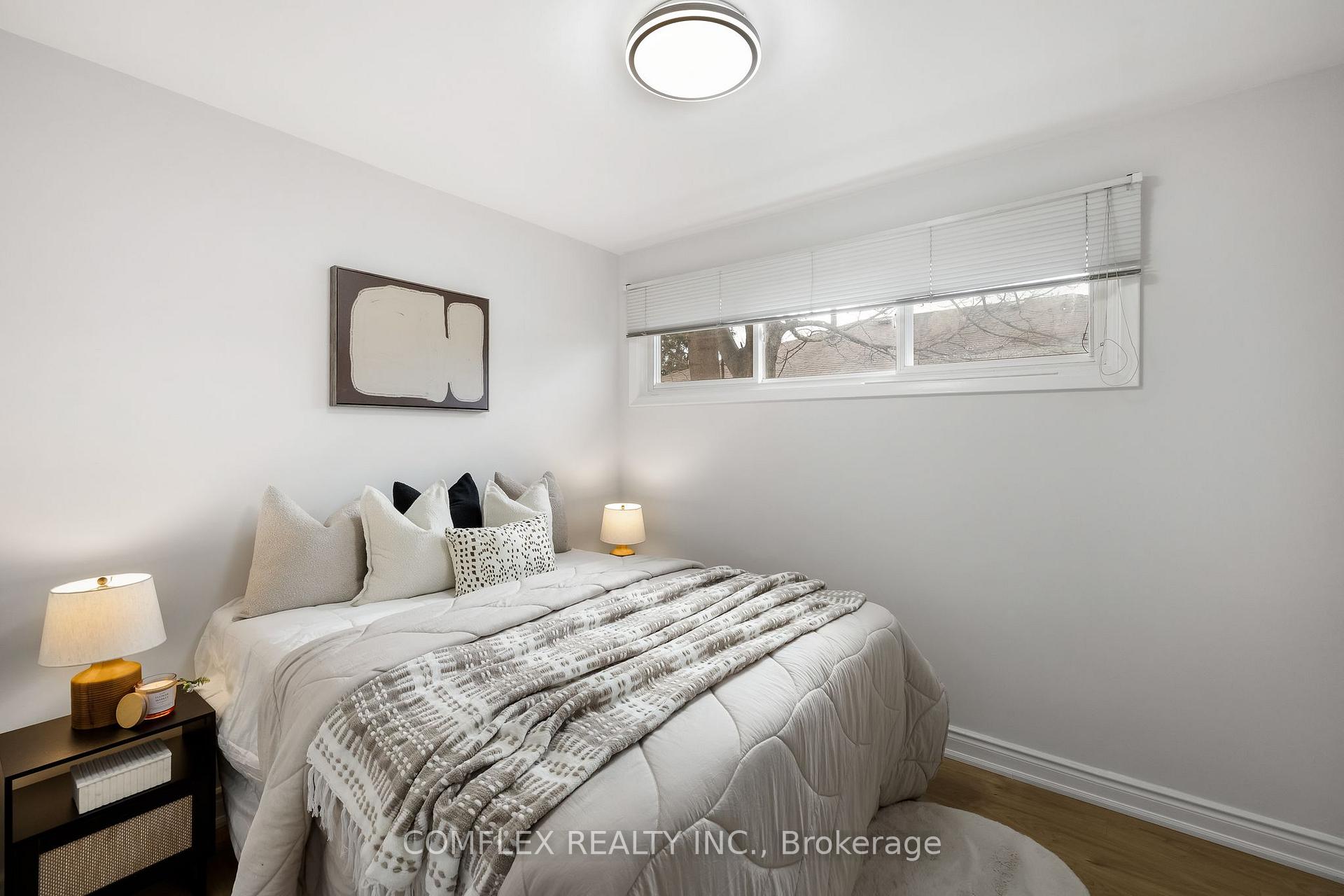 Photo 12 of 309 Rossland Road W, Whitby, Williamsburg — HOMEH