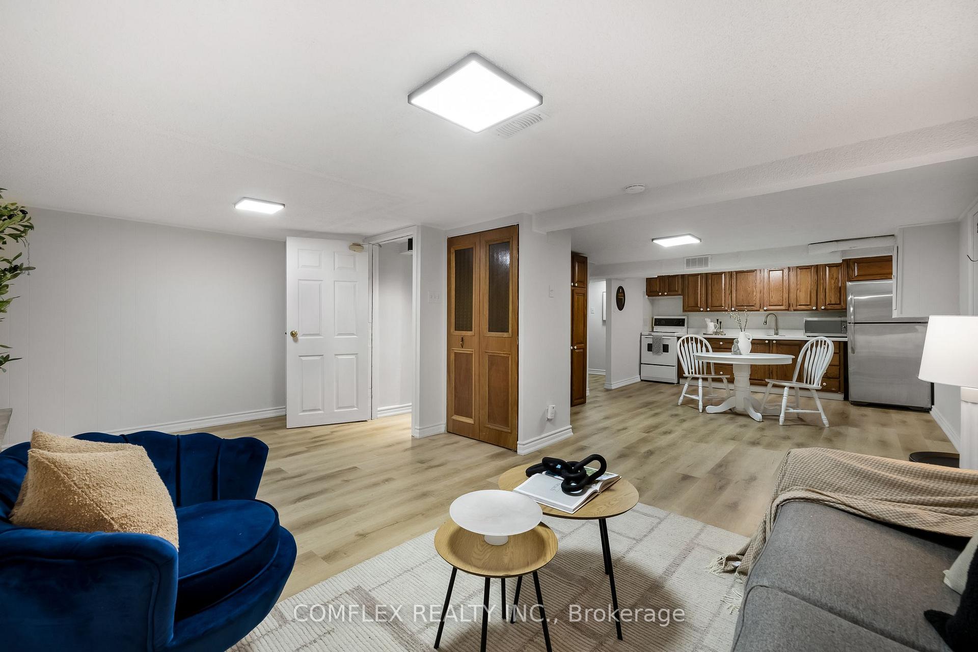 Photo 17 of 309 Rossland Road W, Whitby, Williamsburg — HOMEH