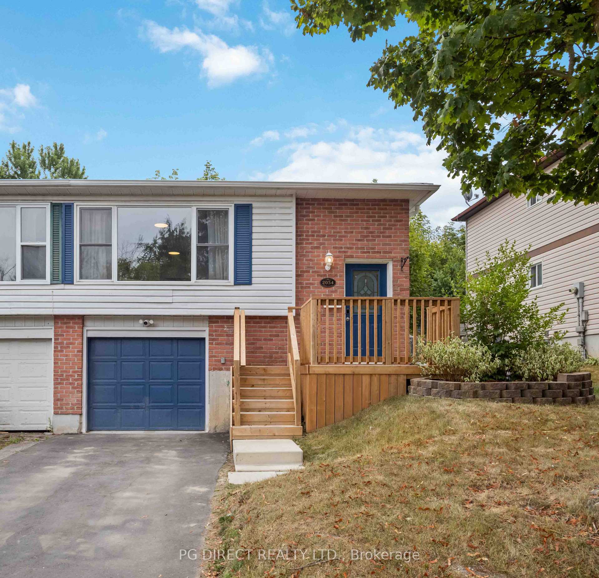 Photo 1 of 2054 Walker Avenue, Peterborough, Ashburnham Ward 4 — HOMEH