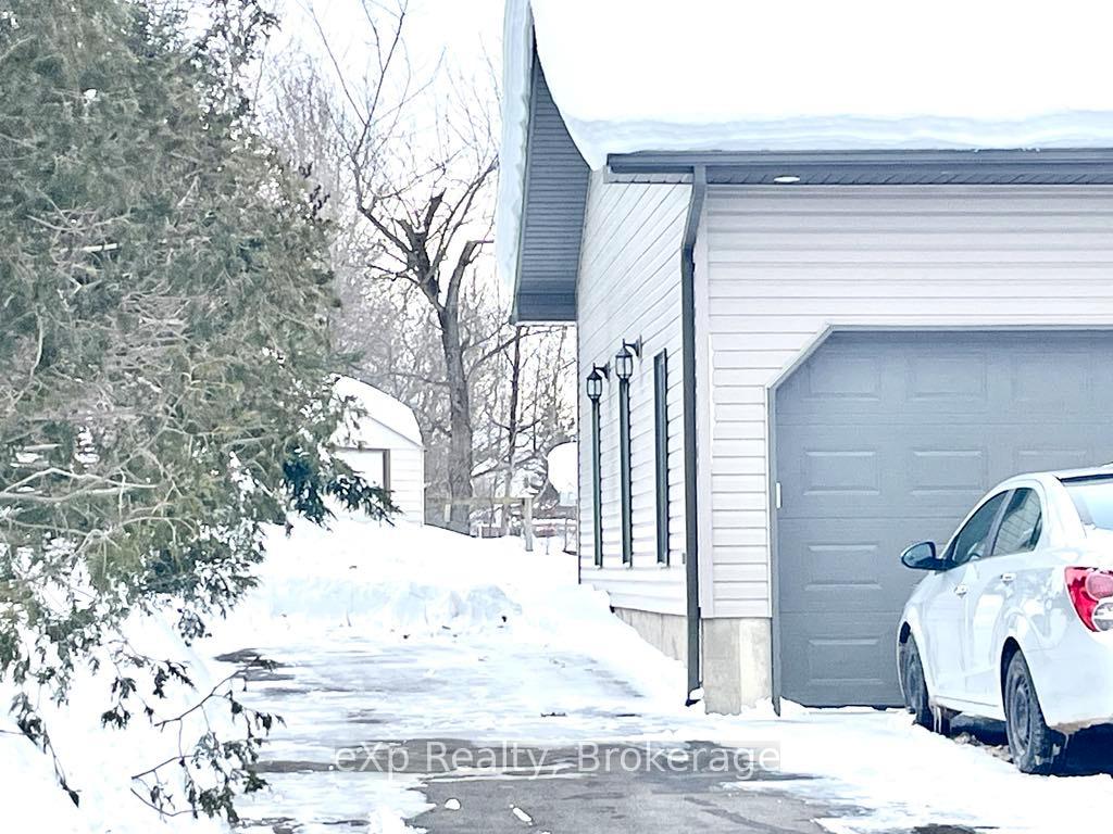 Photo 7 of 207 Alma Street W, Arran-Elderslie — HOMEH