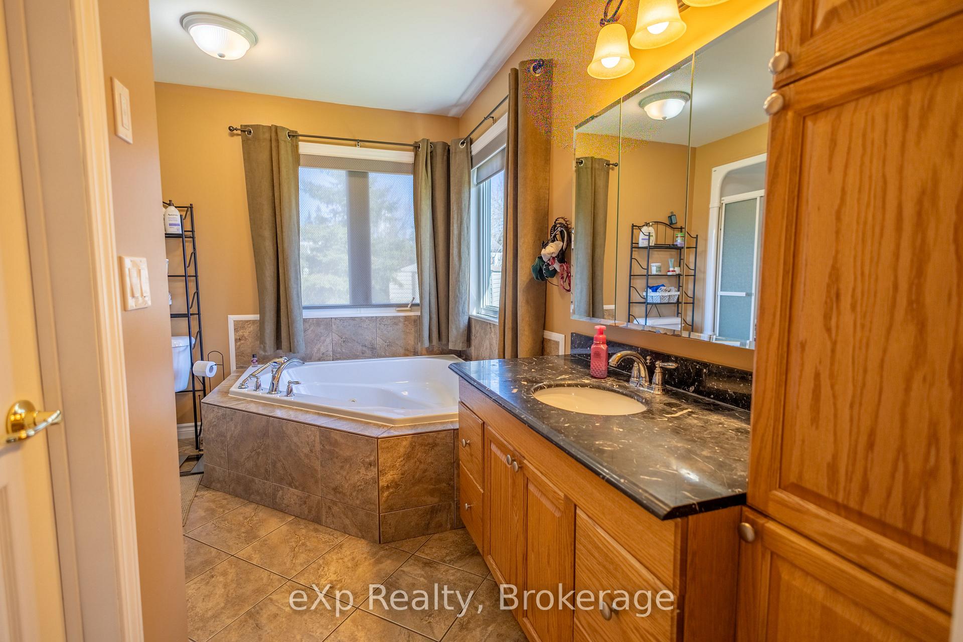 Photo 20 of 207 Alma Street W, Arran-Elderslie — HOMEH