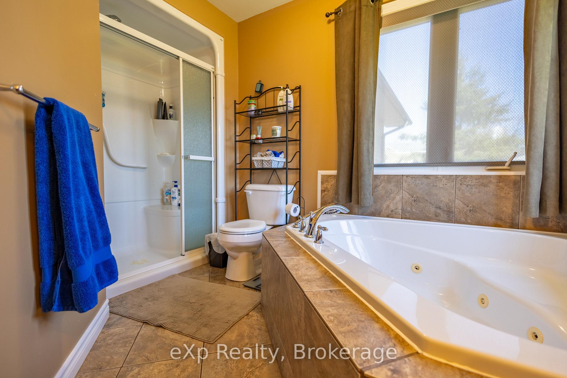 Photo 18 of 207 Alma Street W, Arran-Elderslie — HOMEH