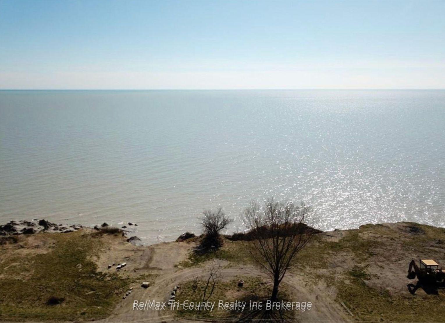 Photo 3 of 56081 Lakeshore Line, Bayham, Rural Bayham — HOMEH
