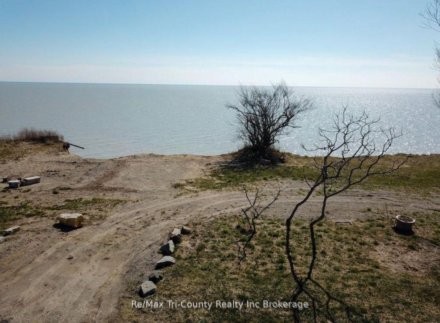 Photo 6 of 56081 Lakeshore Line, Bayham, Rural Bayham — HOMEH