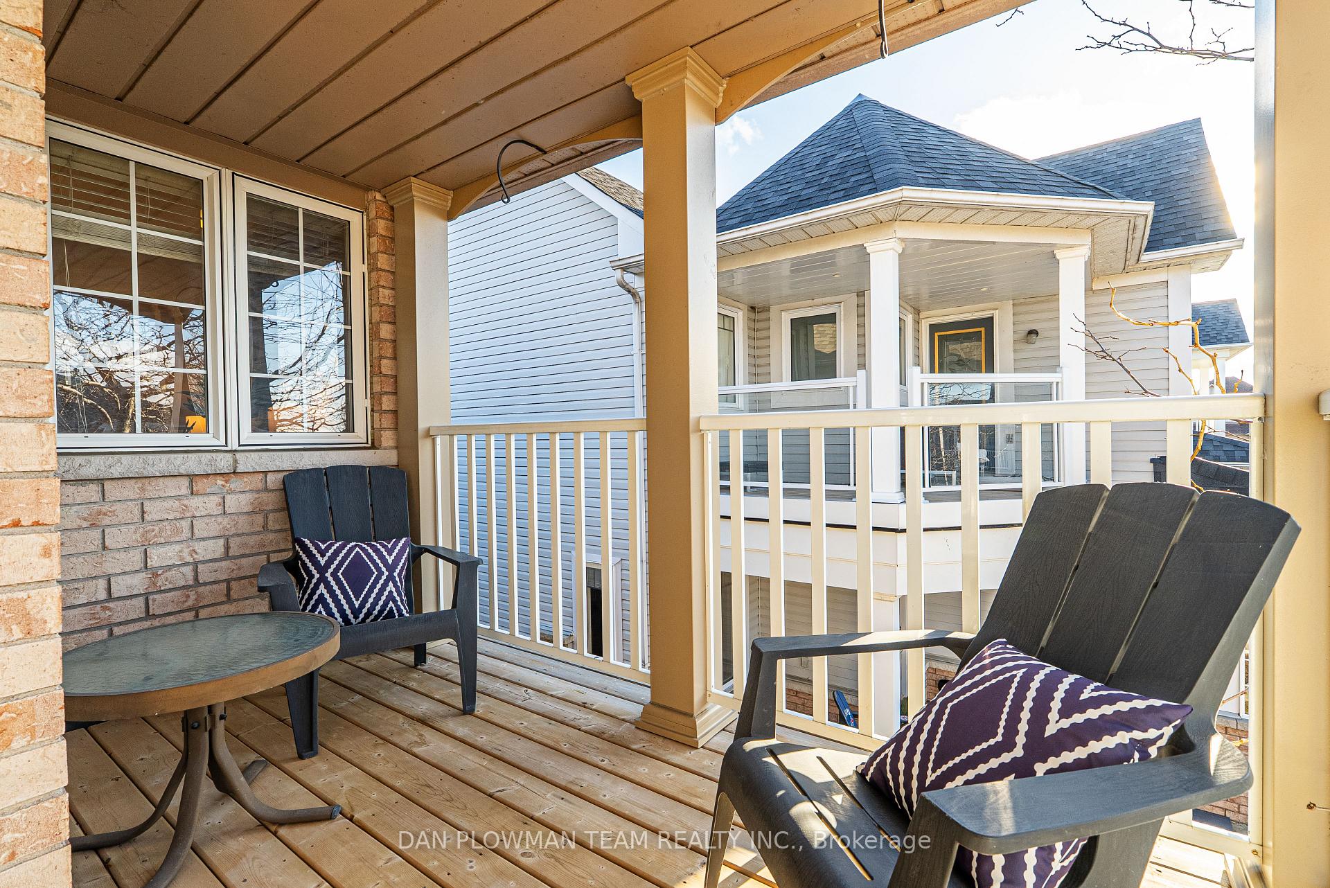 Photo 25 of 63 Scadding Avenue, Whitby, Port Whitby — HOMEH