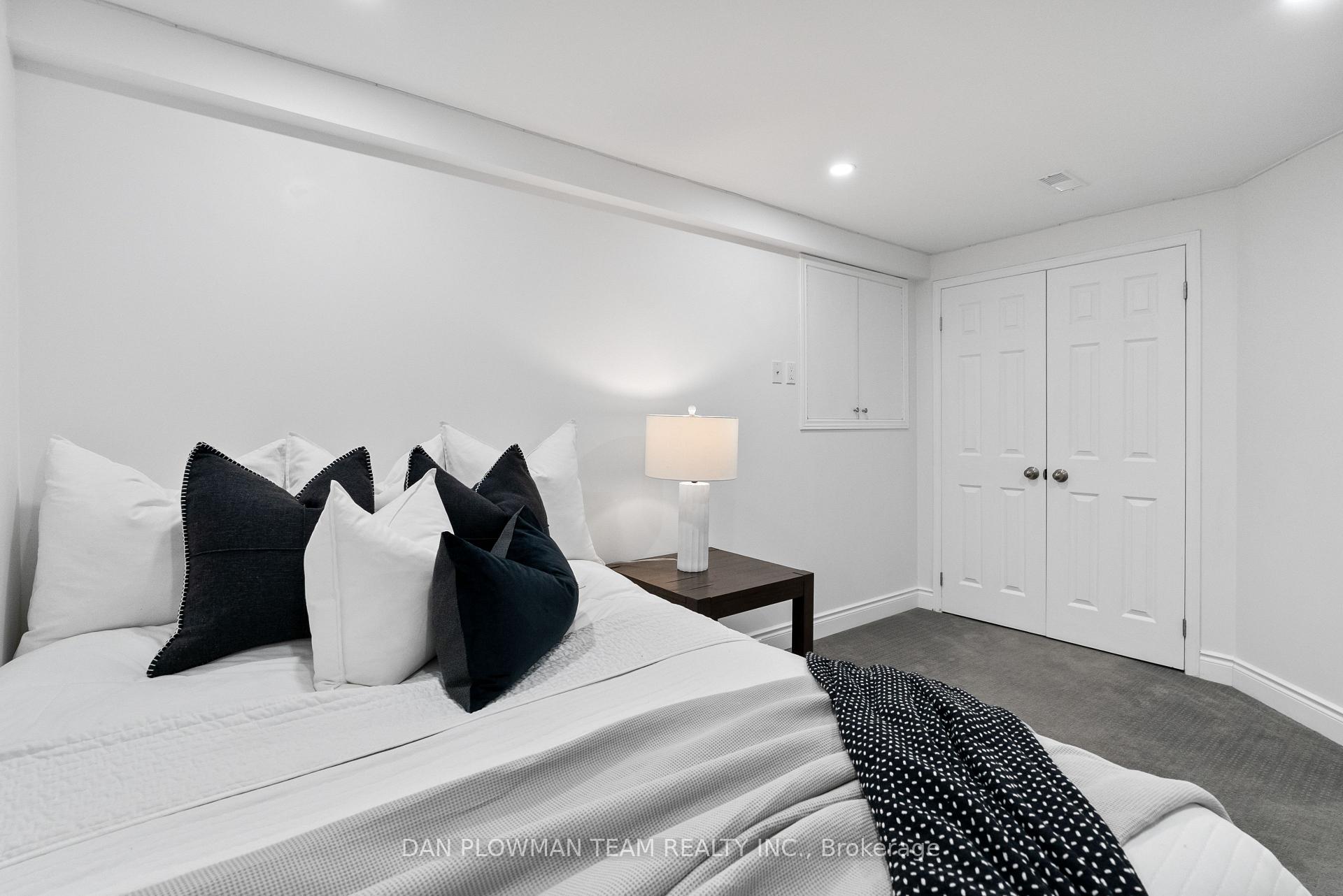 Photo 37 of 63 Scadding Avenue, Whitby, Port Whitby — HOMEH