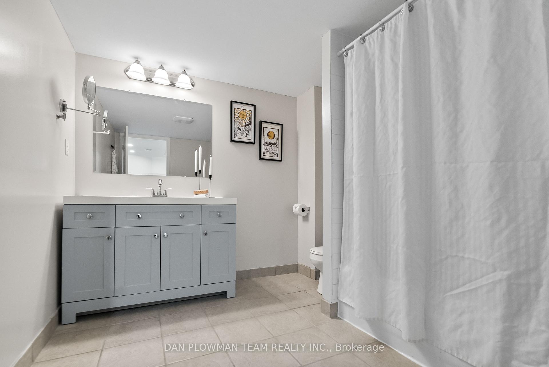 Photo 38 of 63 Scadding Avenue, Whitby, Port Whitby — HOMEH