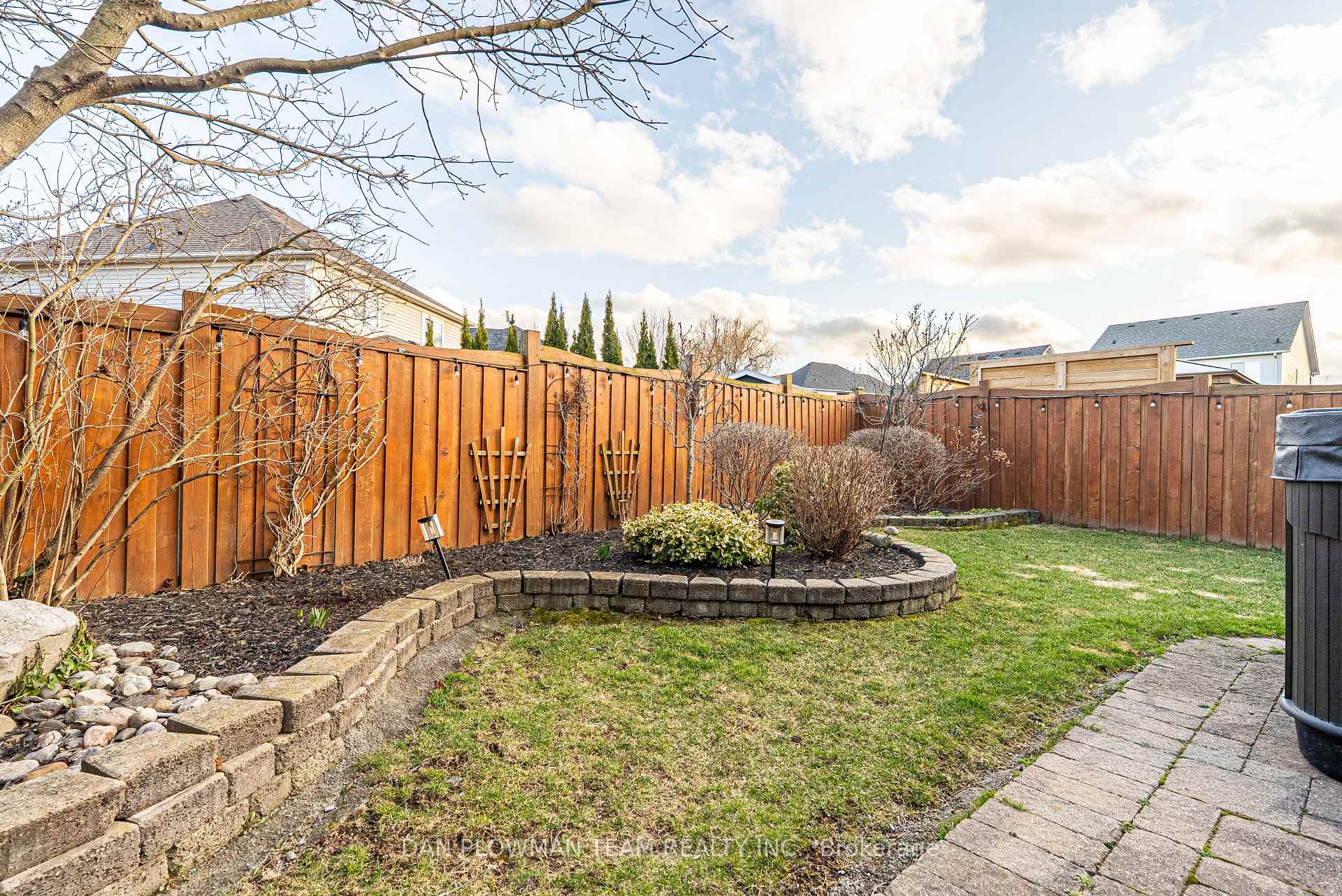 Photo 44 of 63 Scadding Avenue, Whitby, Port Whitby — HOMEH