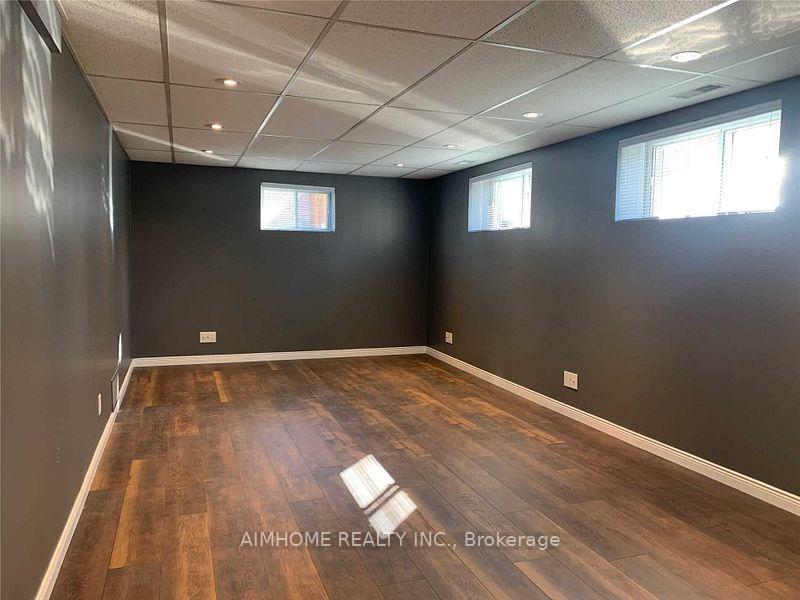 Photo 3 of Unit Lower, 488 Lynett Crescent, Richmond Hill, Crosby — HOMEH