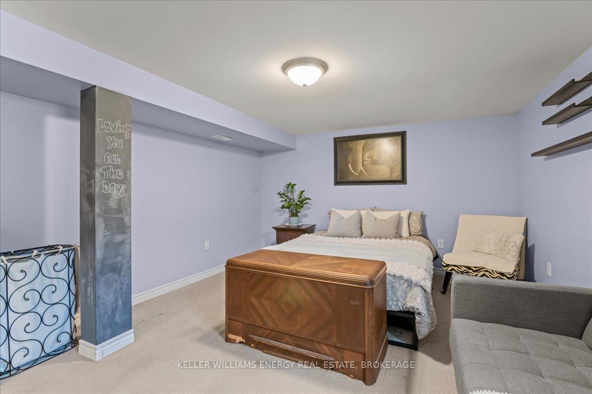 Photo 27 of 815 Southdown Street, Oshawa, Donevan — HOMEH