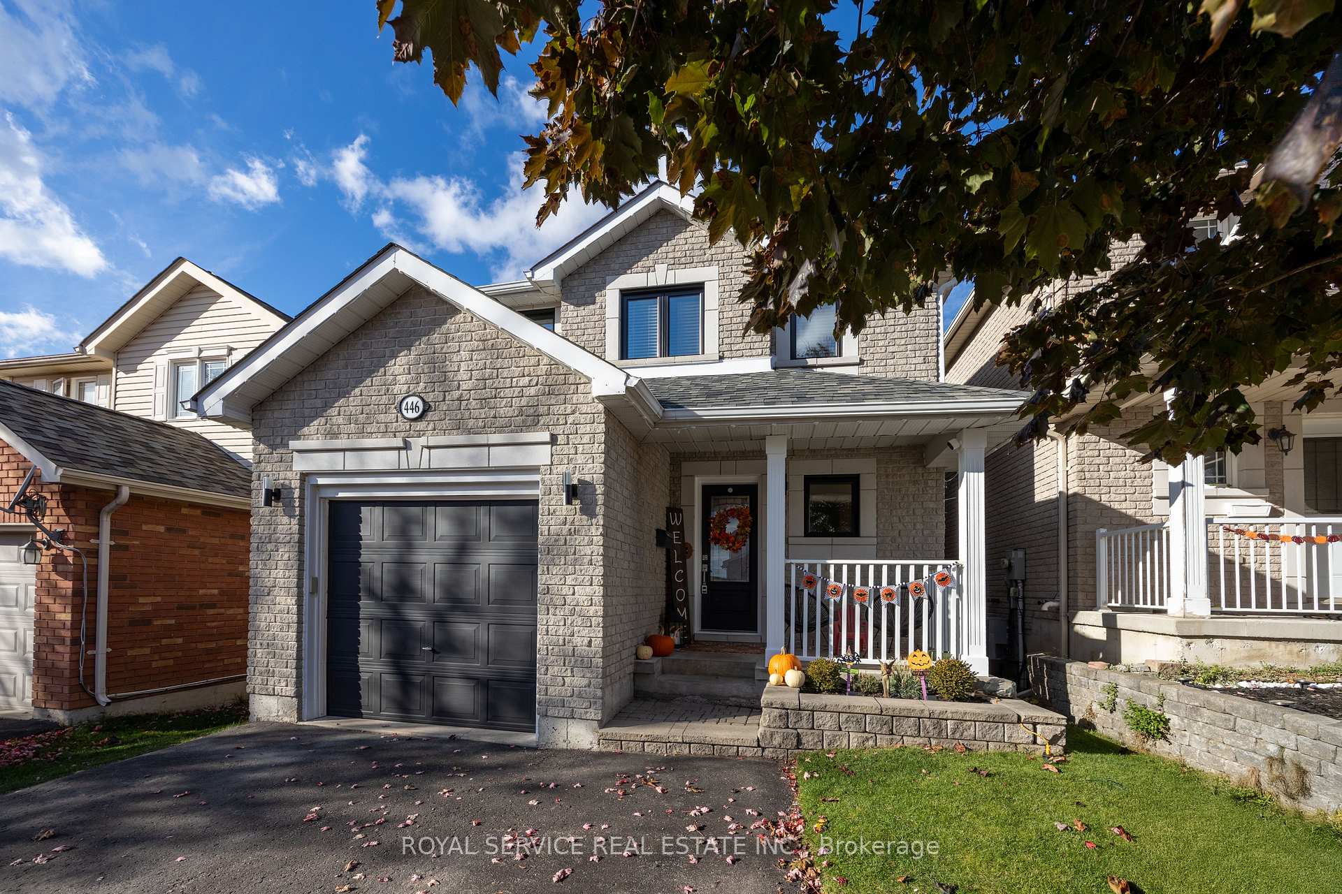 Photo 2 of 446 Abound Crescent, Peterborough, Ashburnham Ward 4 — HOMEH