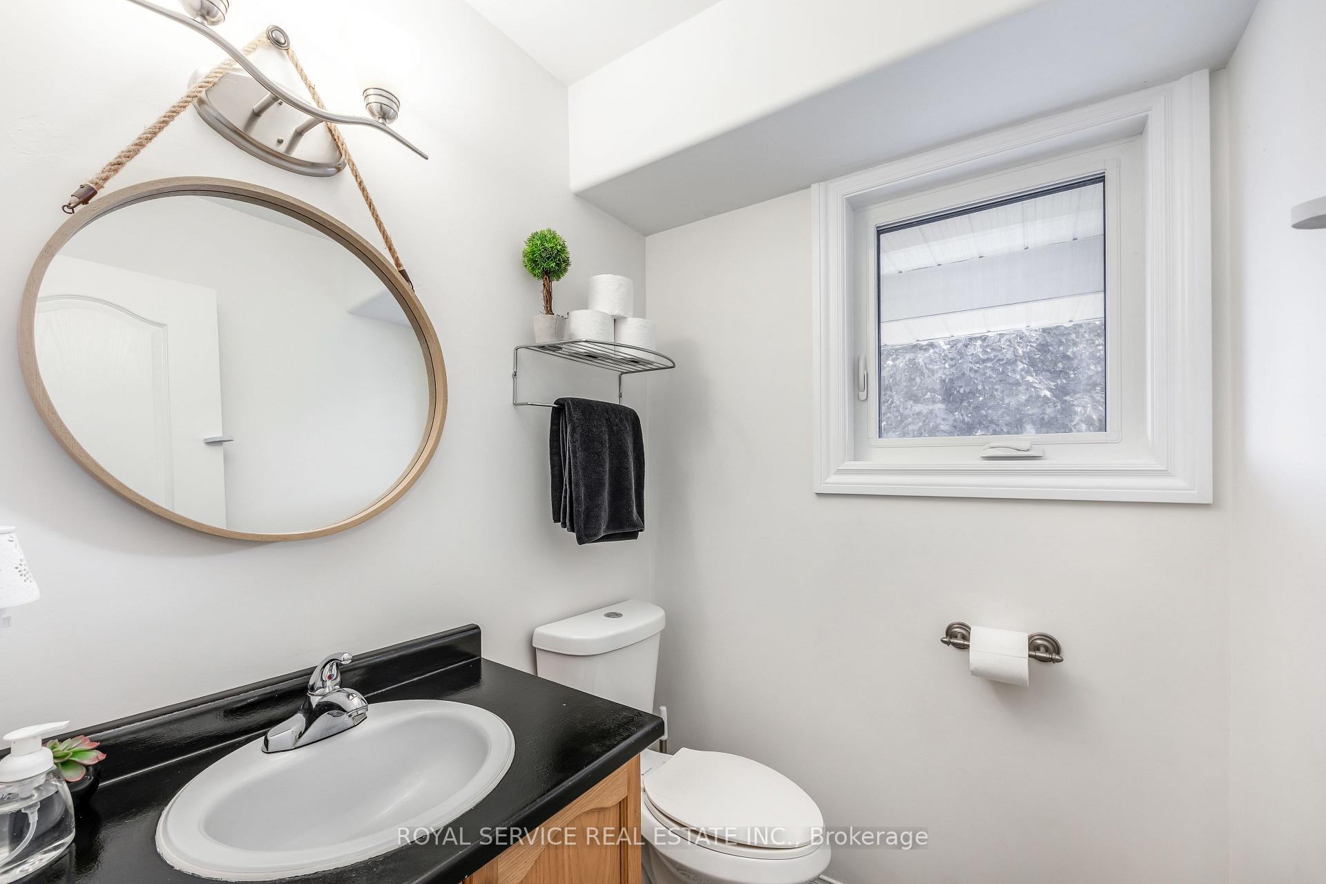 Photo 7 of 446 Abound Crescent, Peterborough, Ashburnham Ward 4 — HOMEH